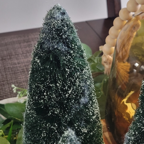 Department 56 Christmas Tree Set - Picture 5 of 11